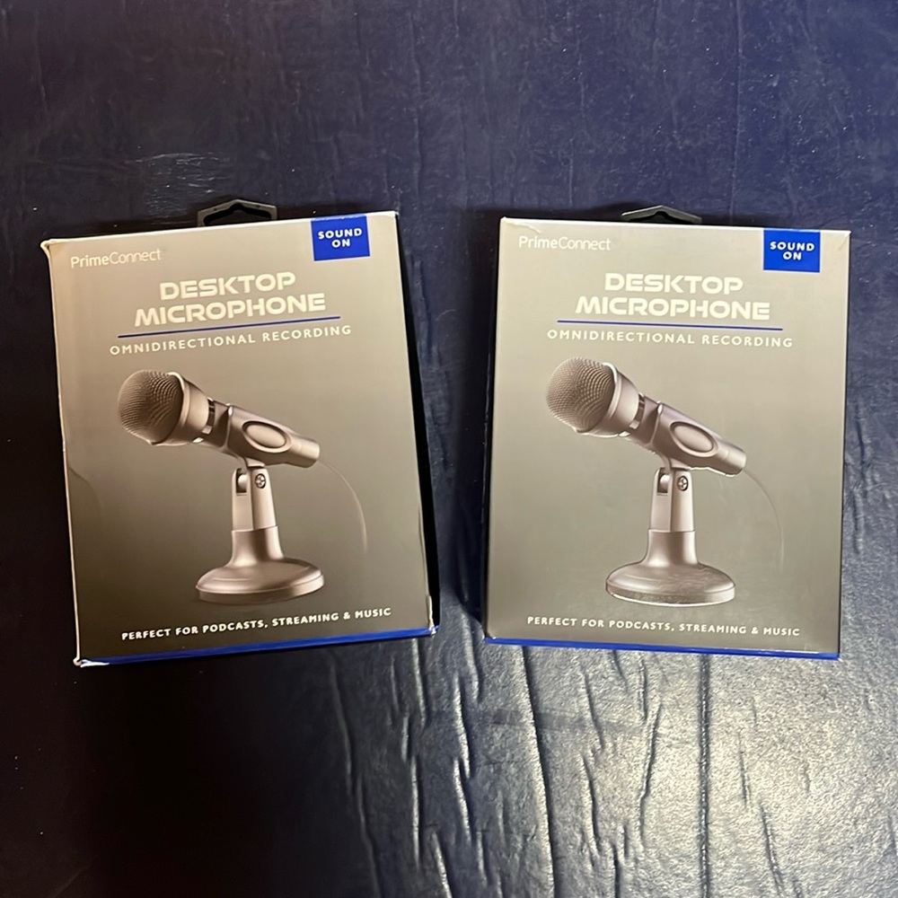 2 Desktop Microphones omnidirectional recording - great for podcasts